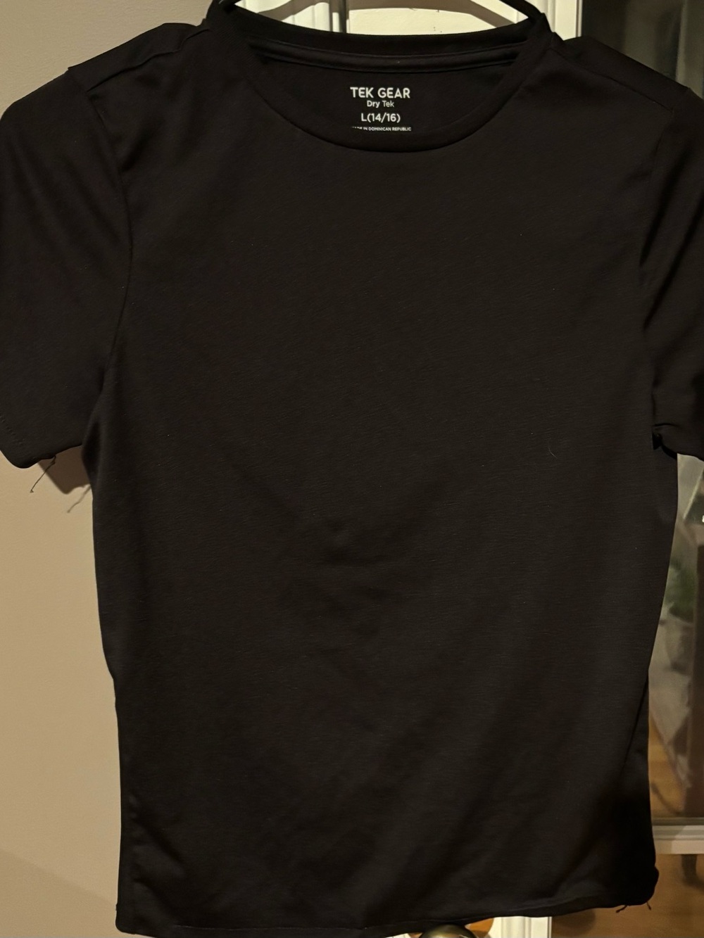 tek gear Black Short Sleeve Performance Crew Neck Tee